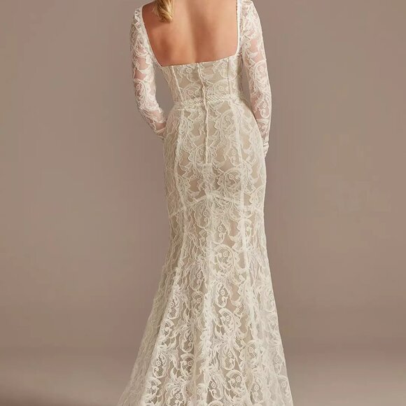 DB Studio Ivory Bisque Lace Sheath Wedding Dress with Detachable Sleeves, Size 6 - Picture 4 of 16